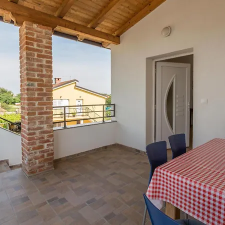 Gorgeous In With Wifi Holiday home Pula