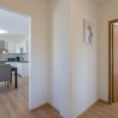 Holiday home Gorgeous In With Wifi Pula