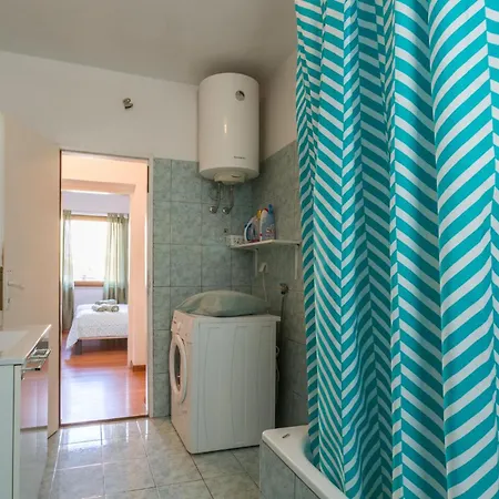 Gorgeous In With Wifi Holiday home Pula