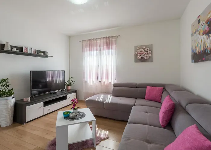 Сasa de vacaciones Gorgeous In With Wifi Pula