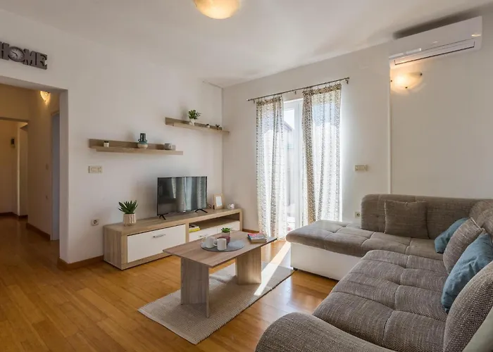 Gorgeous In With Wifi * Pula