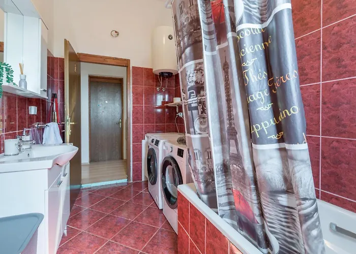 Gorgeous In With Wifi Pula